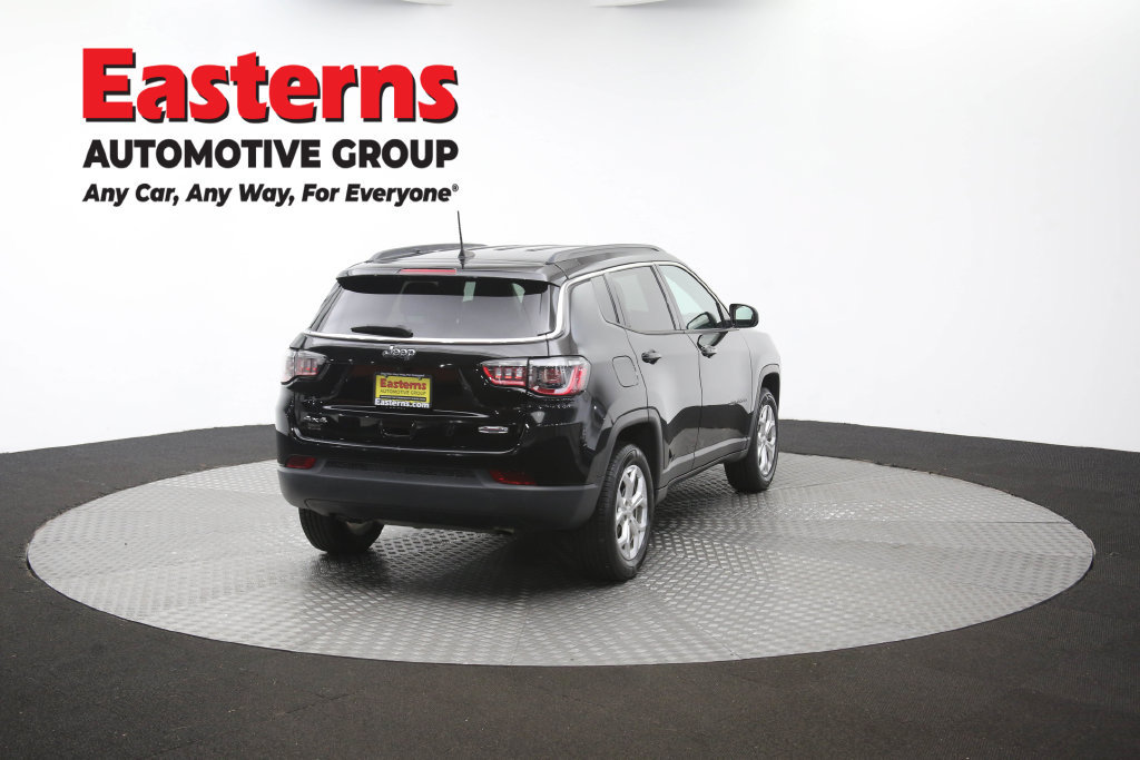 Used 2024 Jeep Compass Latitude AWD/4WD image 41