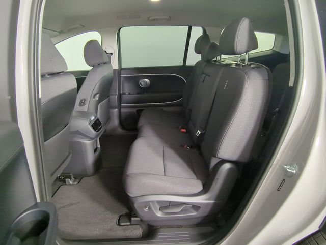 New 2026 Hyundai Ioniq 9 SE image 21