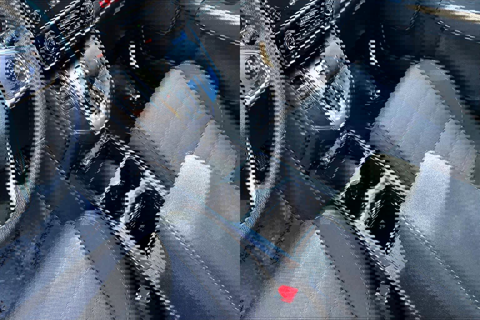 Used 2021 Honda CR-V EX image 15