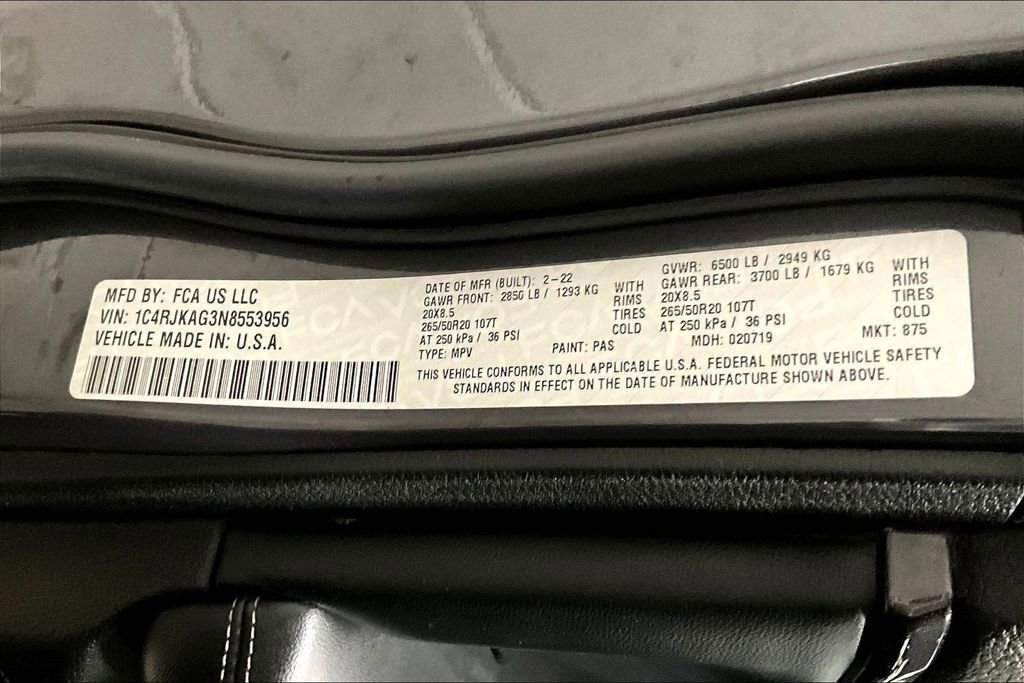 Used 2022 Jeep Grand Cherokee L Laredo image 19