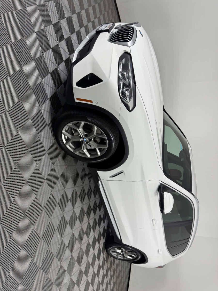 Used 2023 BMW X3 xDrive30i image 7