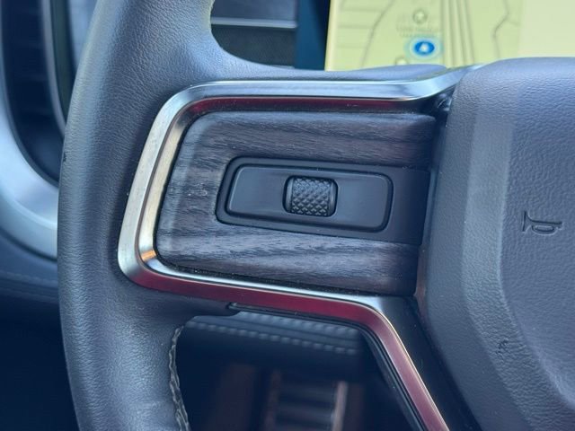 Used 2022 Rivian R1T Launch Edition image 31