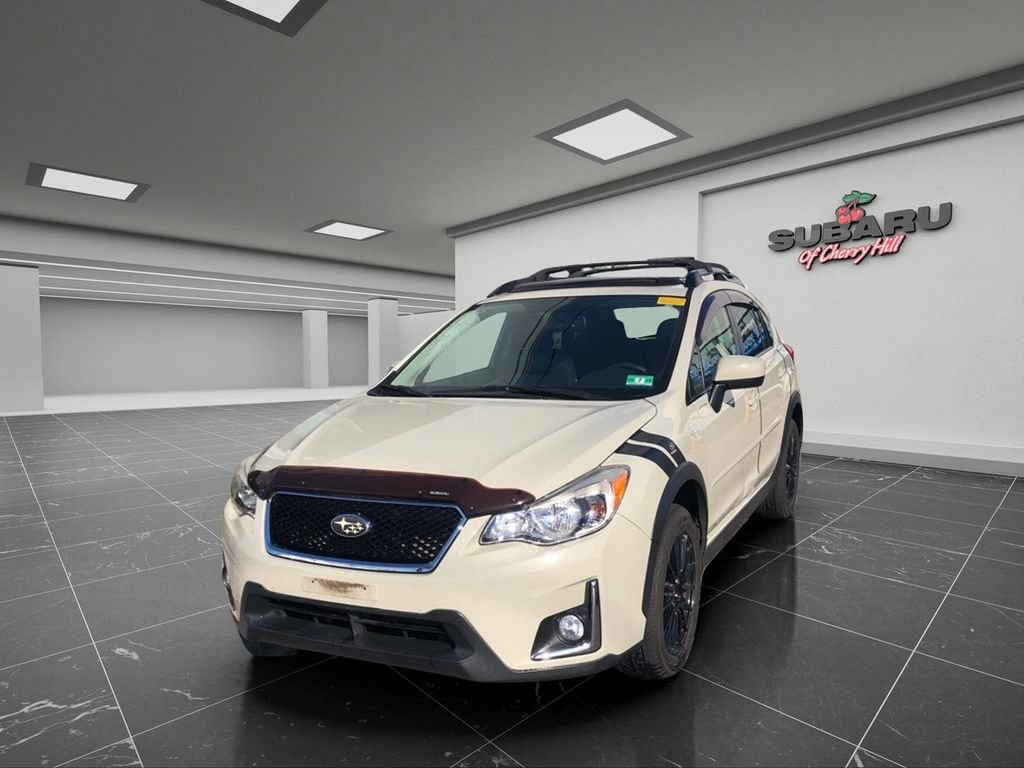 Used 2016 Subaru Crosstrek 2.0i Premium w/ Moonroof Package AWD/4WD image 4