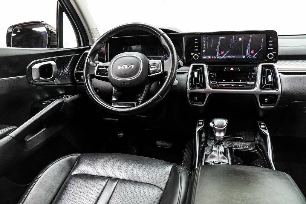 Used 2023 Kia Sorento S w/ Panoramic Sunroof Package FWD image 24