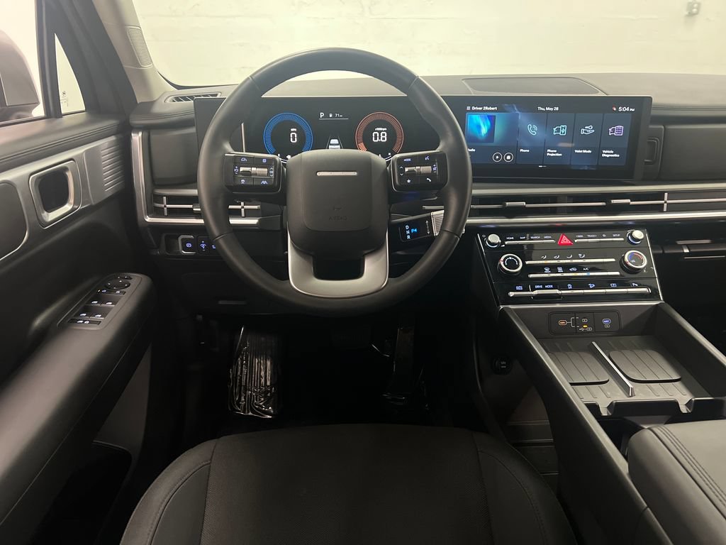 Used 2026 Hyundai Santa Fe SE FWD image 16