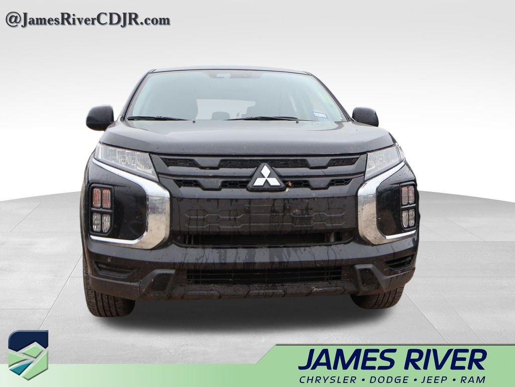 Used 2025 Mitsubishi Outlander Sport LE AWD/4WD image 6