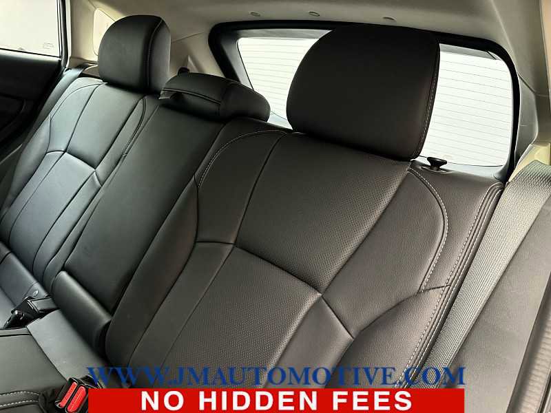 Used 2022 Subaru Impreza 2.0i Limited image 15