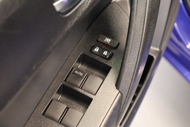 Used 2019 Toyota Corolla SE FWD image 11