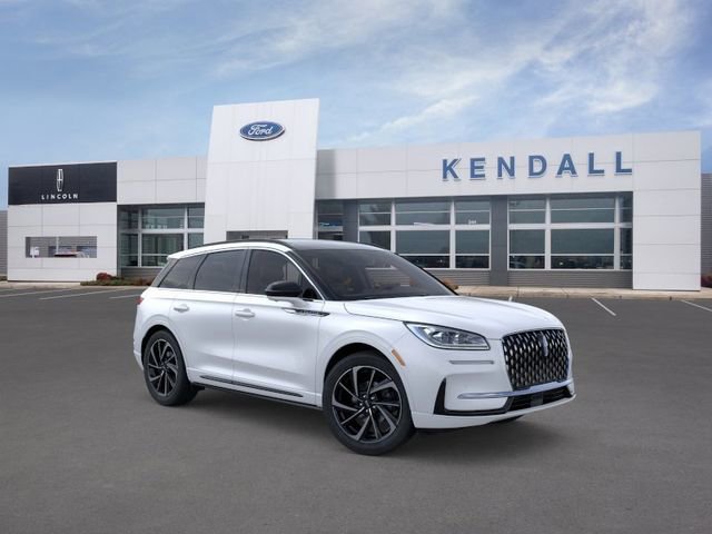 Used 2025 Lincoln Corsair Grand Touring w/ Equipment Group 301A AWD/4WD image 7