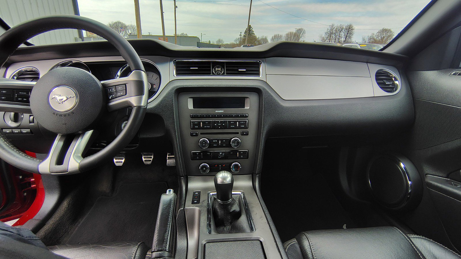 Used 2011 Ford Mustang Premium w/ 202A Rapid Spec Order Code image 19