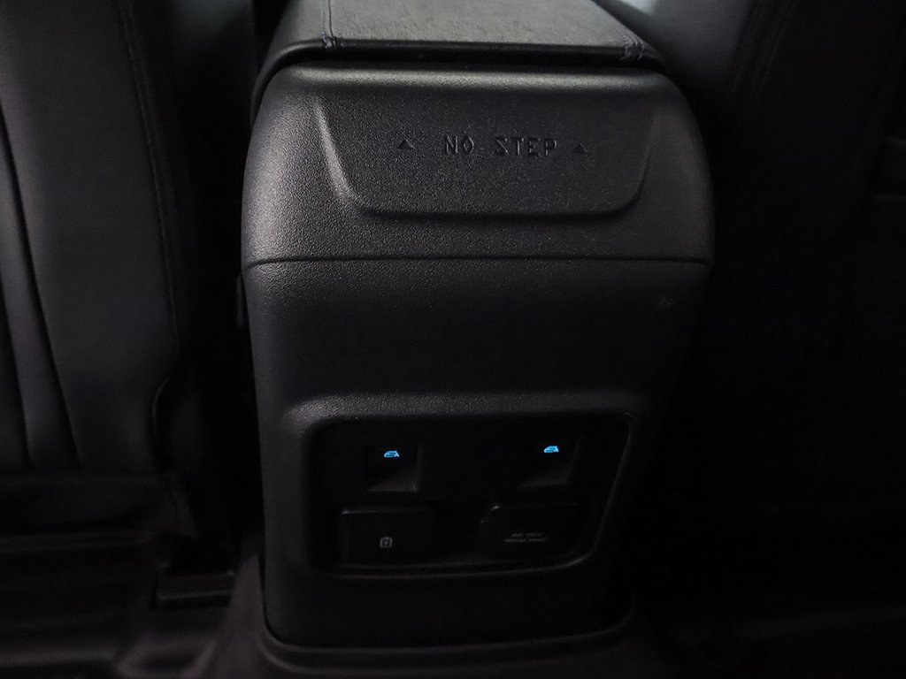 Used 2024 Ford Bronco Wildtrak image 45