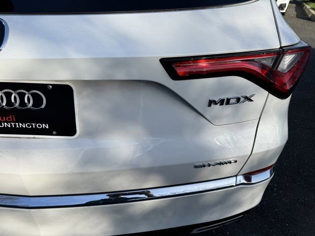 Used 2023 Acura MDX SH-AWD image 37