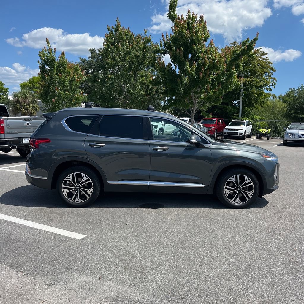 Used 2019 Hyundai Santa Fe AWD w/ Cargo Package image 6