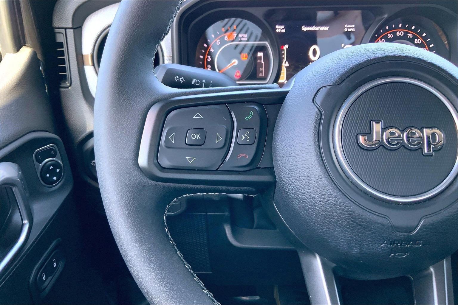 Certified 2025 Jeep Wrangler Sport image 23