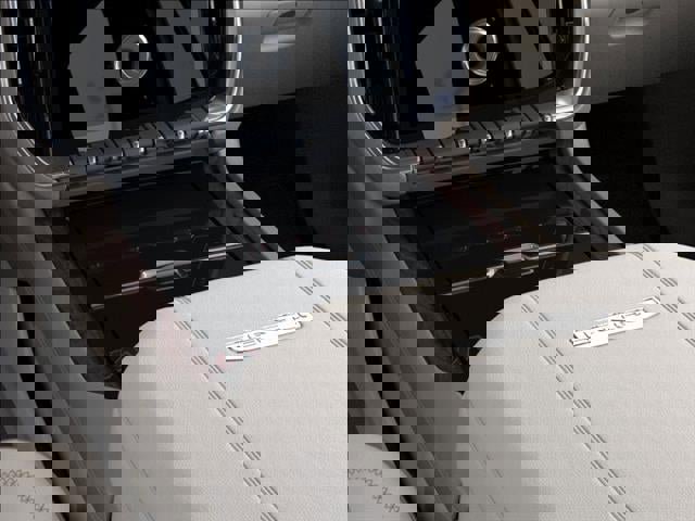 New 2026 GMC Yukon Denali w/ Denali Reserve Package image 23