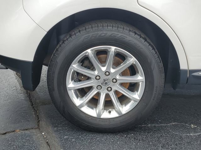 Used 2015 Lincoln MKX FWD w/ Equipment Group 101A image 5