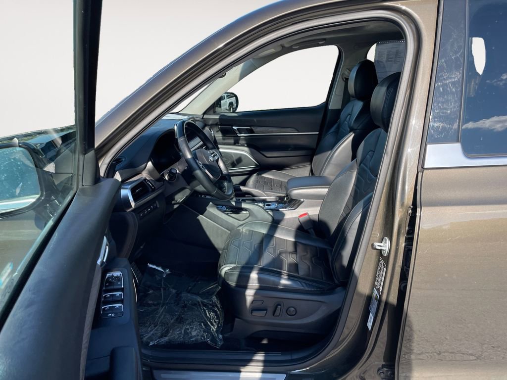 Used 2020 Kia Telluride SX w/ SX Prestige Package image 9