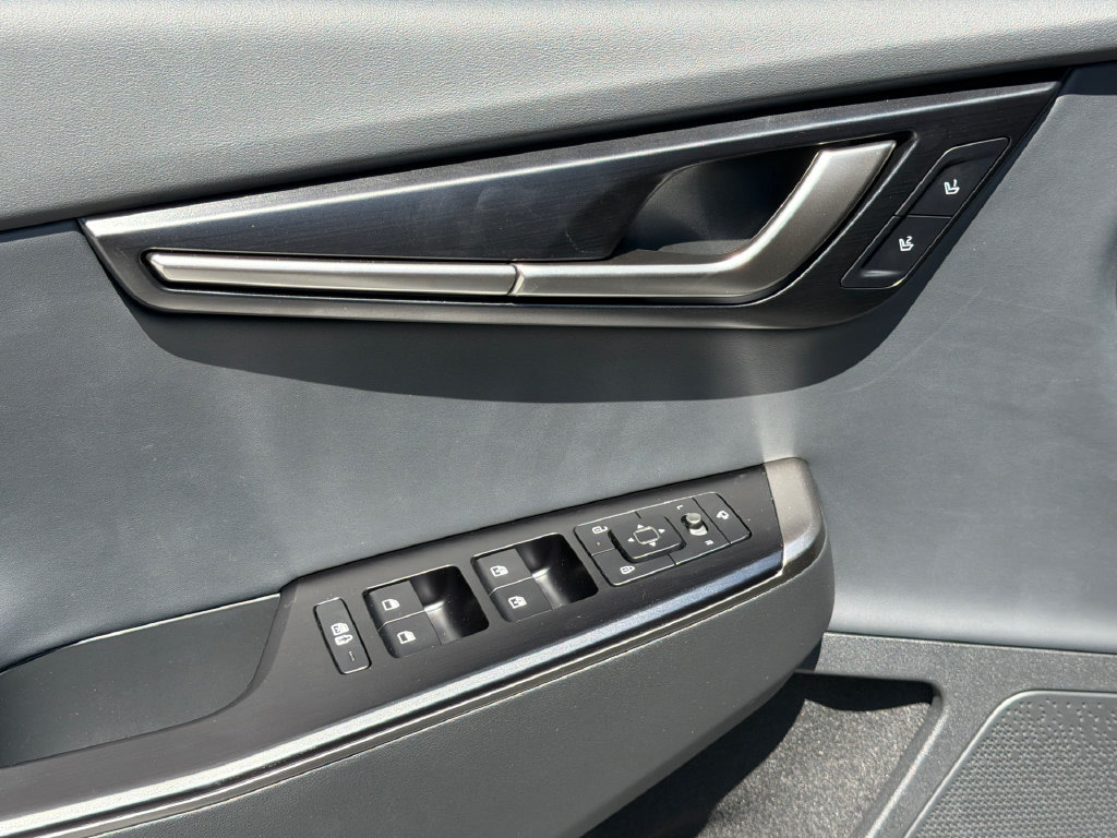 New 2026 Kia EV6 Wind RWD image 15