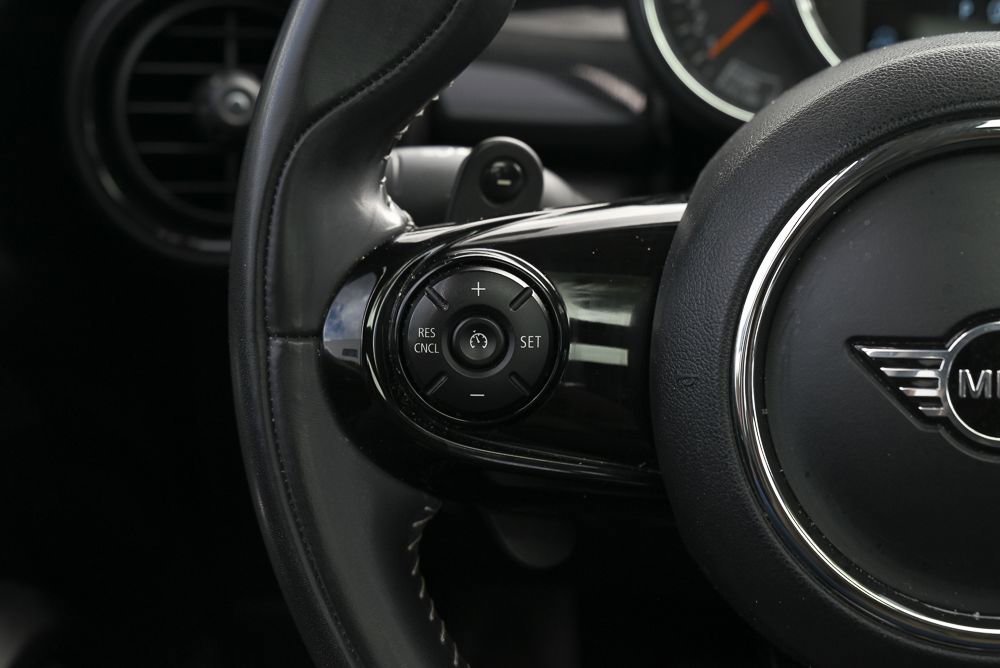 Used 2020 MINI Cooper S image 14