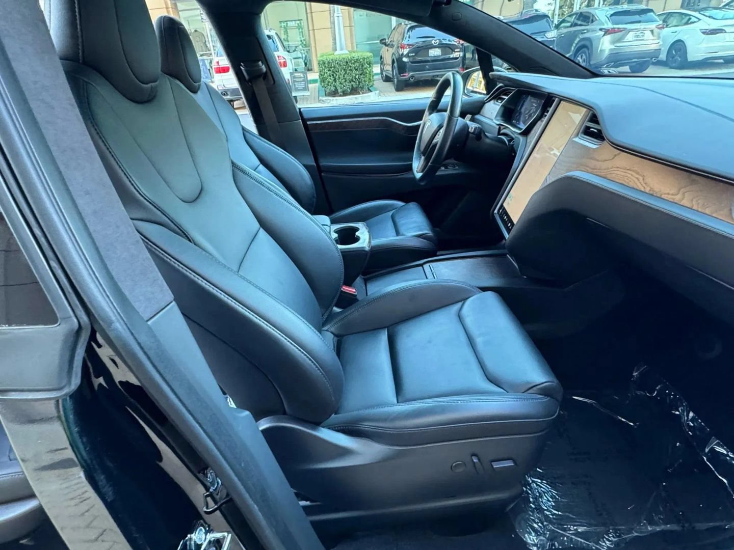Used 2018 Tesla Model X 100D AWD/4WD image 13