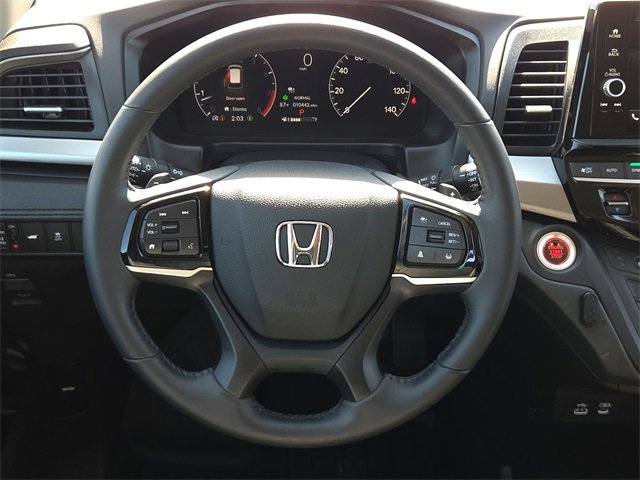 Used 2025 Honda Odyssey EX-L image 14