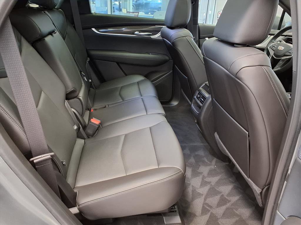 Certified 2024 Cadillac XT5 Sportv w/ Technology Package image 14