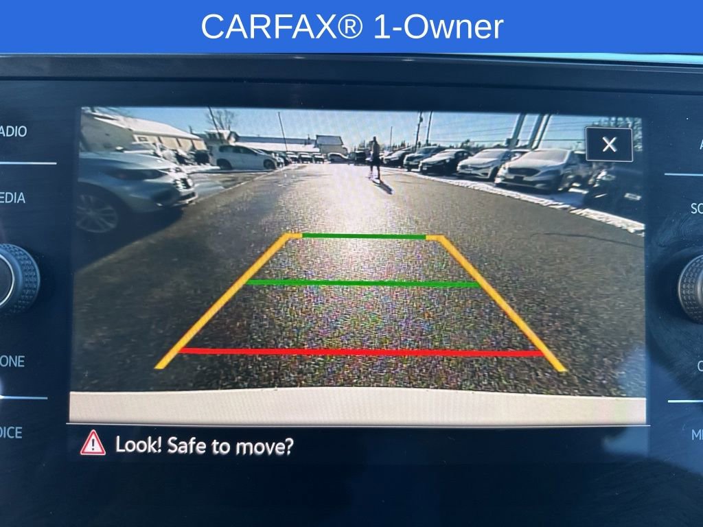 Used 2023 Volkswagen Tiguan SE image 22