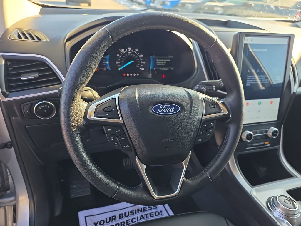 Used 2024 Ford Edge SEL w/ Convenience Package image 23