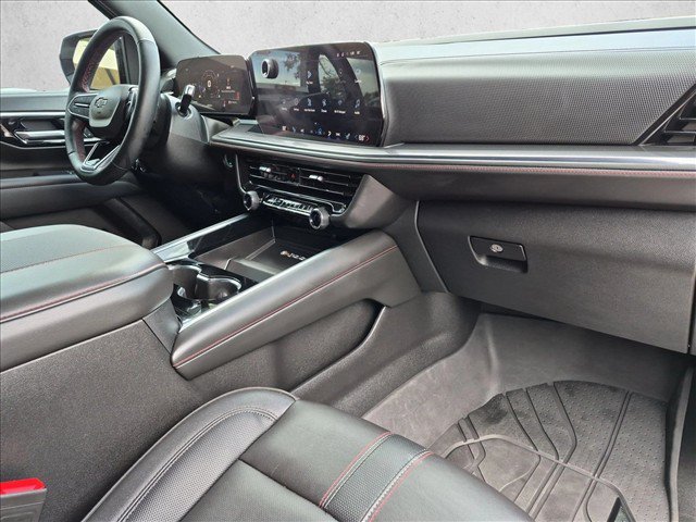 Used 2025 Chevrolet Tahoe RST w/ Comfort Package AWD/4WD image 22