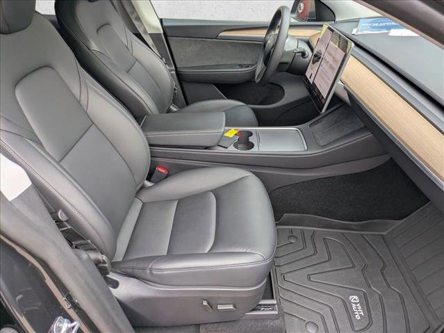 Used 2024 Tesla Model Y Long Range RWD image 23