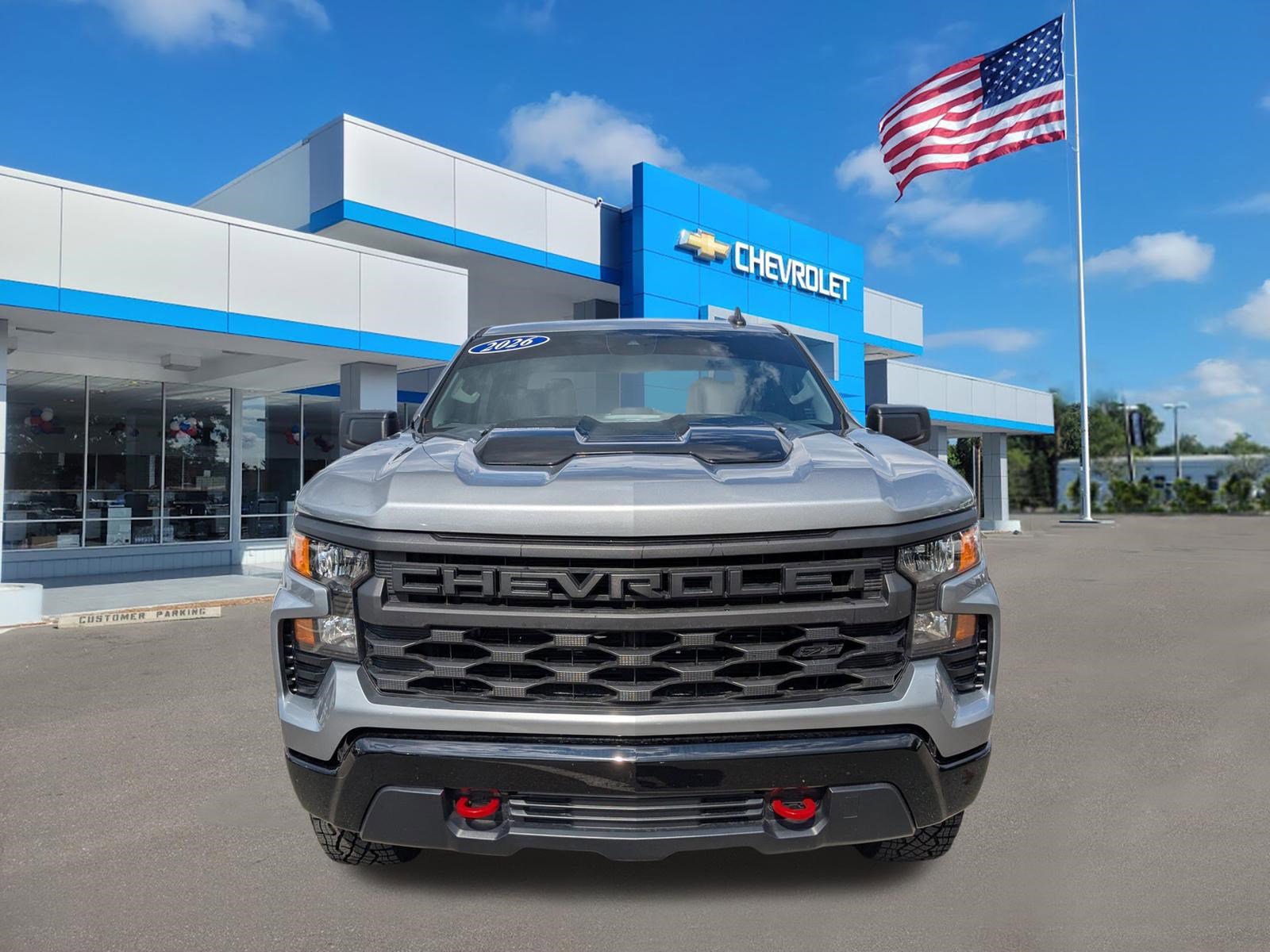 Used 2026 Chevrolet Silverado 1500 Custom Trail Boss w/ LPO, Dark Essentials Package image 2
