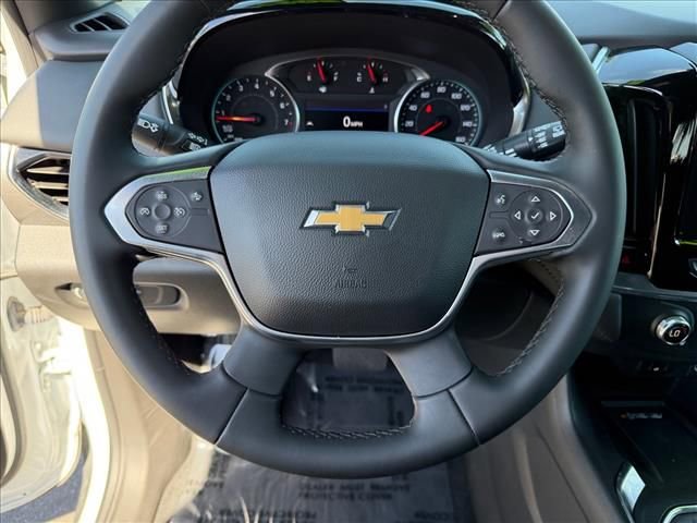 Certified 2023 Chevrolet Traverse LT FWD image 17