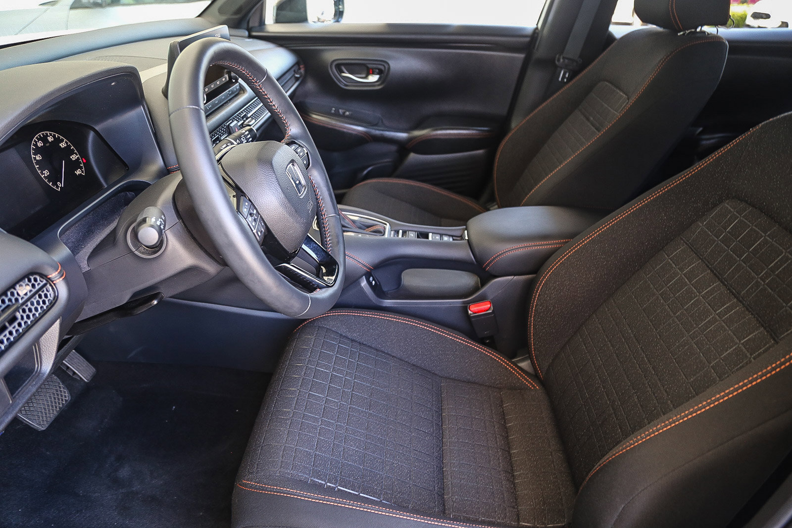 Certified 2024 Honda HR-V Sport image 21