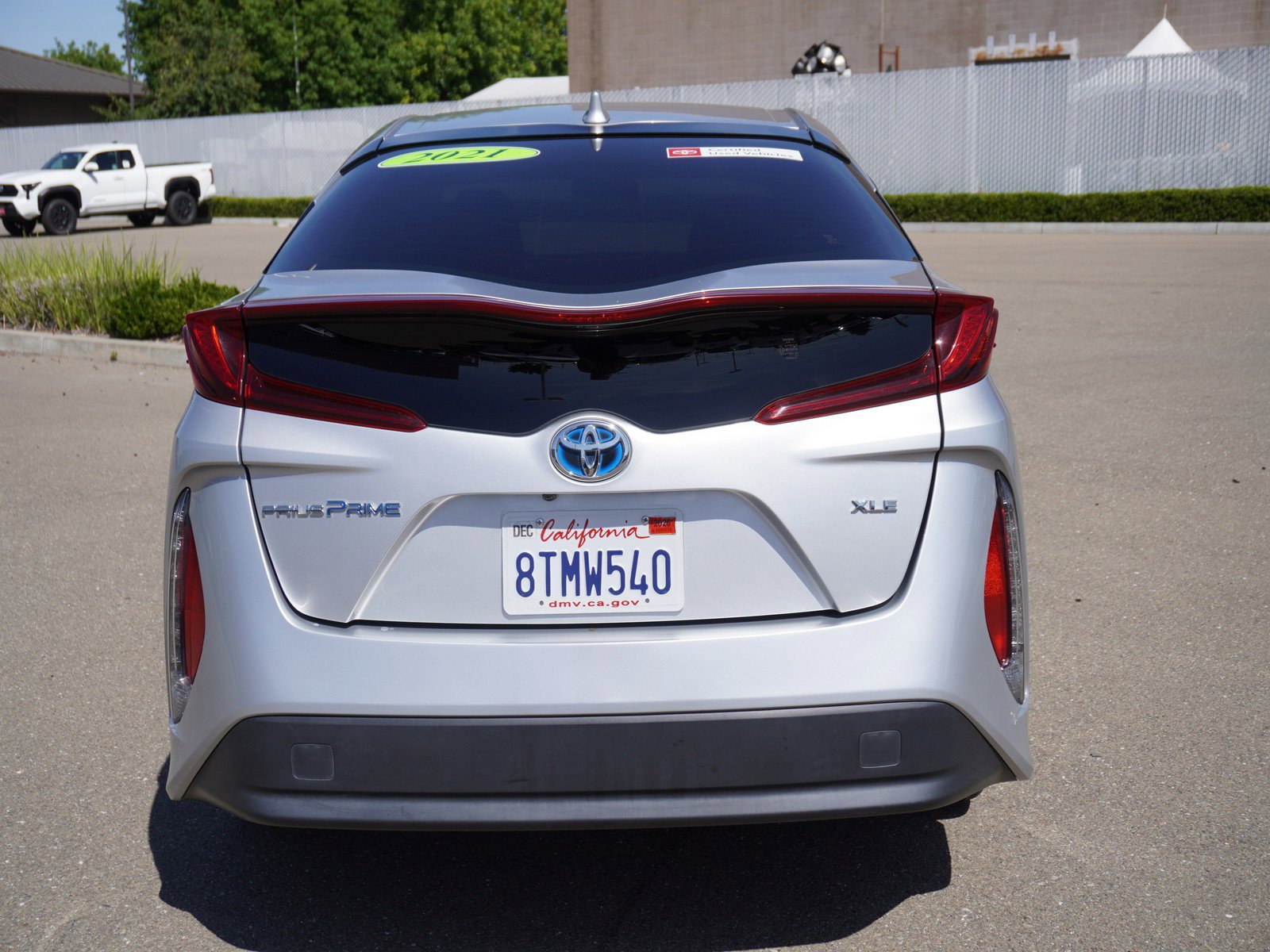Used 2021 Toyota Prius Prime XLE FWD image 12