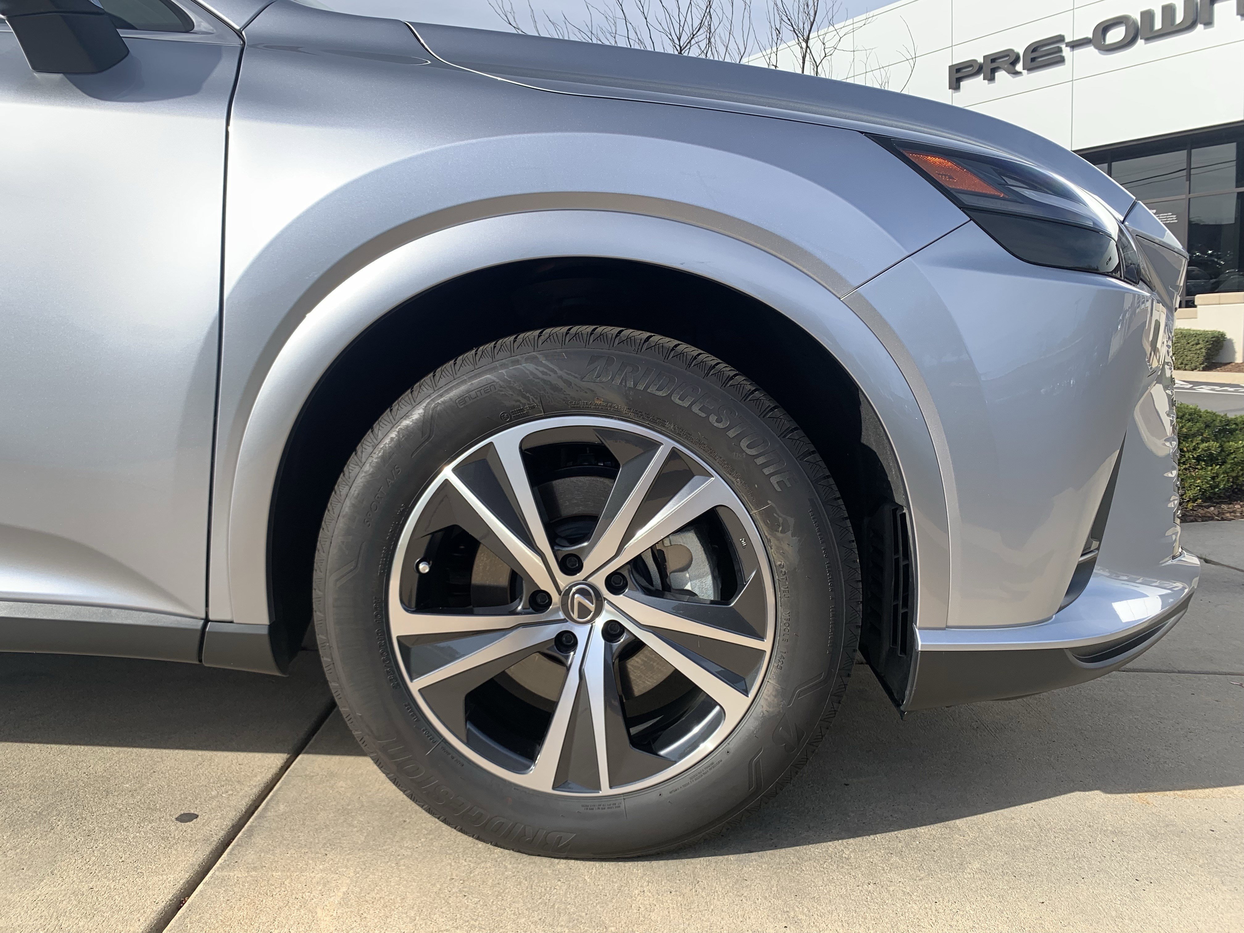 Used 2025 Lexus RX 350 Premium w/ Accessory Package (Z1) image 13