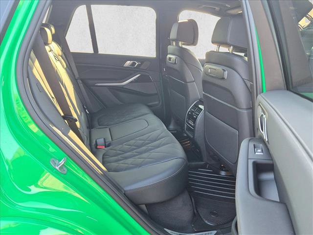 Used 2026 BMW X5 sDrive40i w/ M Sport Package RWD image 19