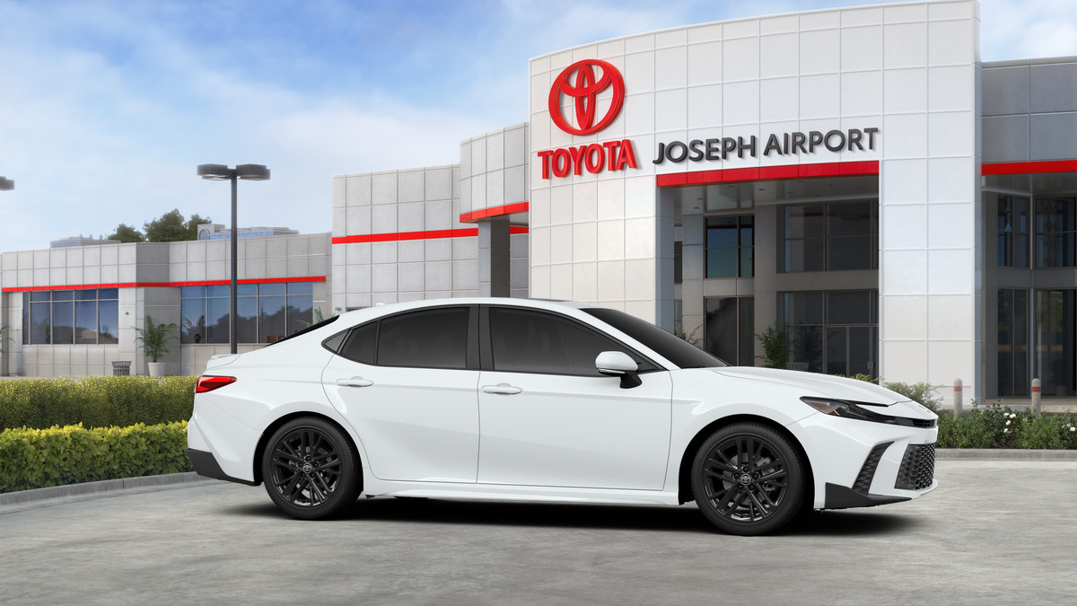 New 2026 Toyota Camry SE FWD image 29
