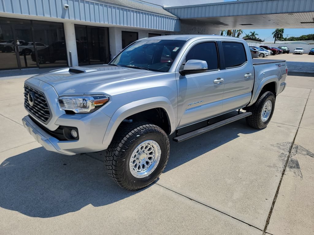 Used 2023 Toyota Tacoma TRD Sport RWD image 1