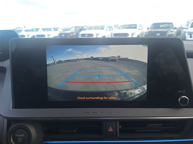 Used 2025 Toyota Prius XLE image 13