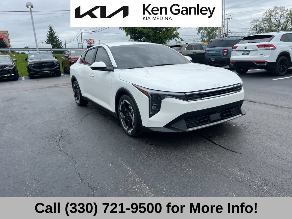 Certified 2025 Kia K4 EX FWD image 6