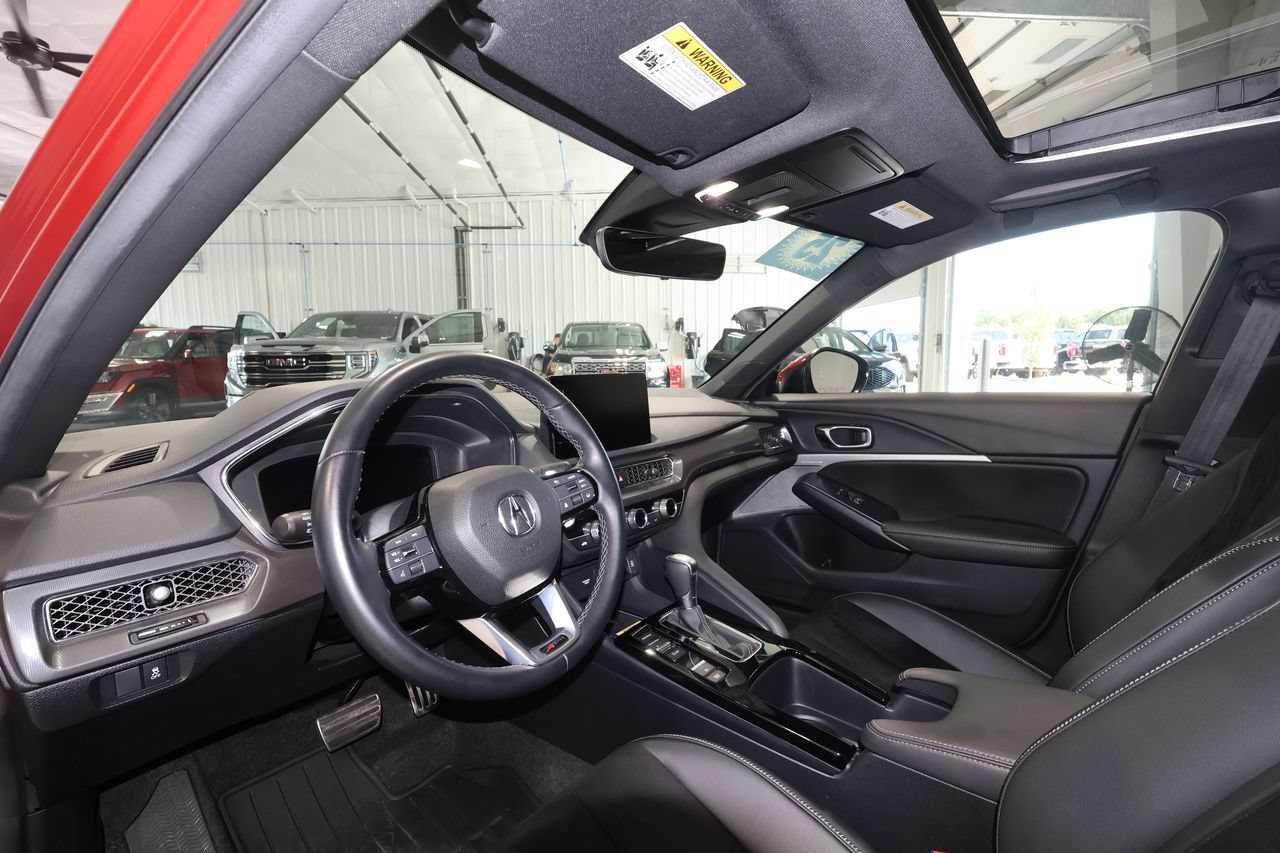 Used 2025 Acura Integra A-Spec w/ Technology Package FWD image 9