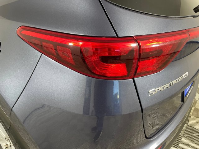 Used 2018 Kia Sportage LX FWD image 19