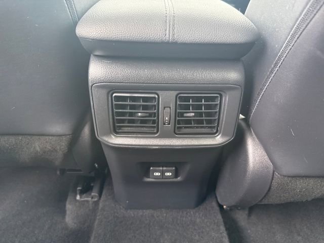 Used 2022 Toyota RAV4 XLE Premium image 22