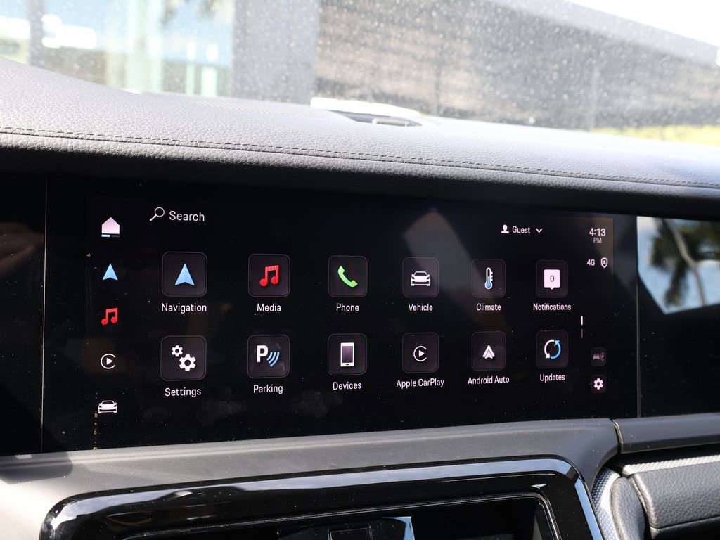 Used 2025 Porsche Panamera 4 image 30