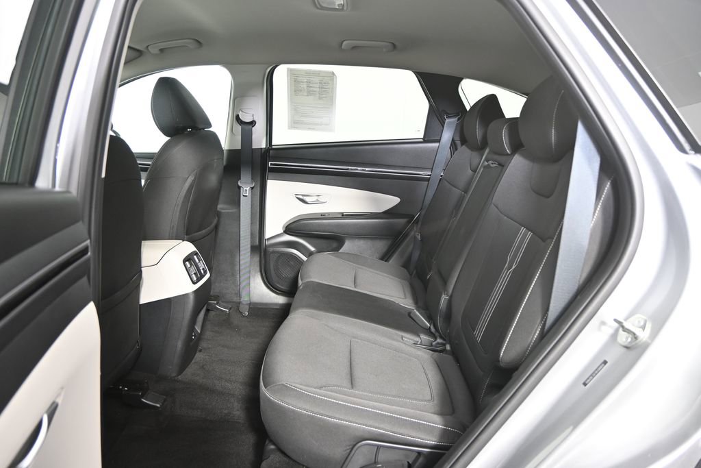 Used 2024 Hyundai Tucson SEL AWD/4WD image 17