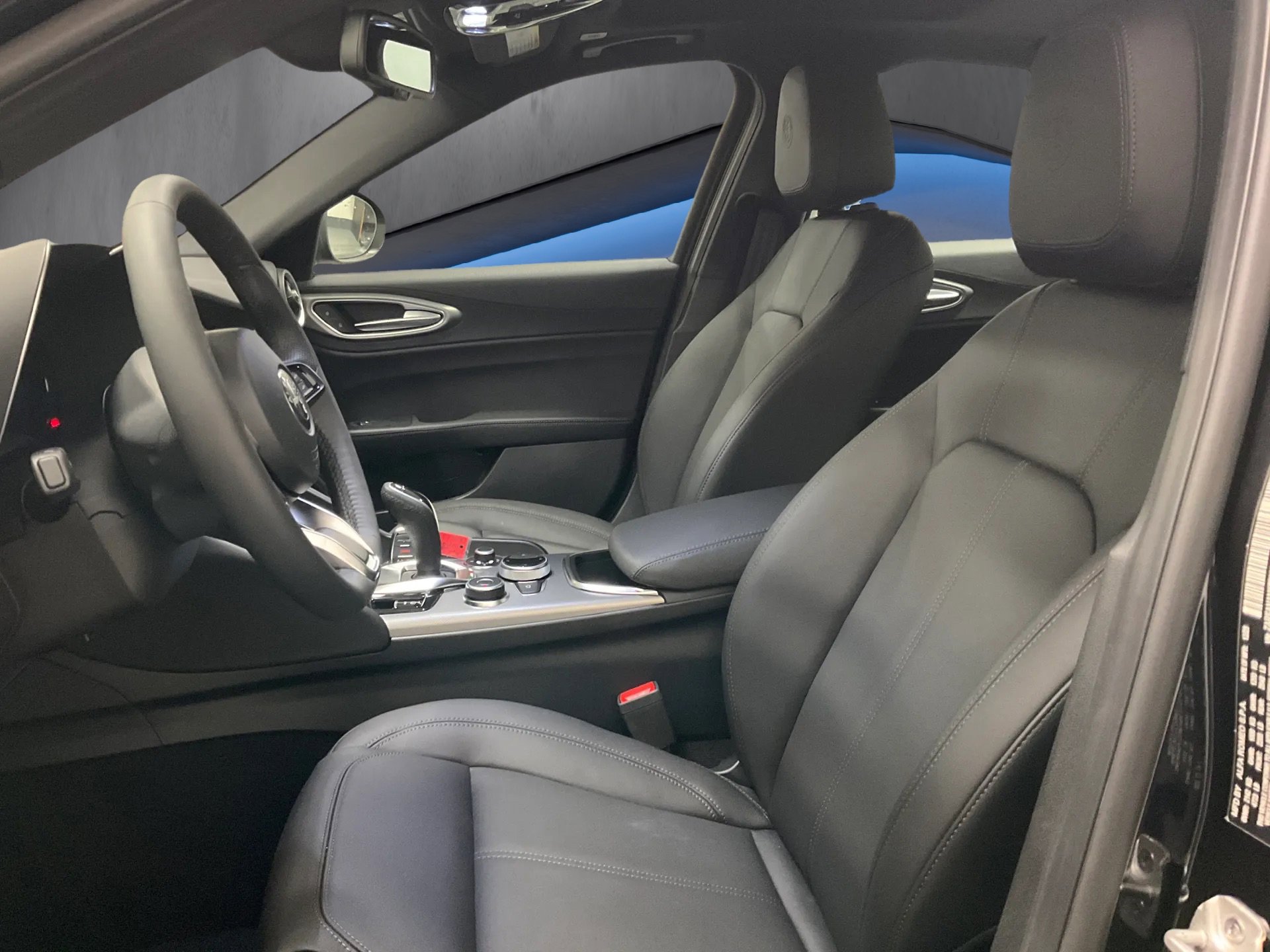 New 2026 Alfa Romeo Giulia AWD 4dr Car w/ Driving Assist Package image 4