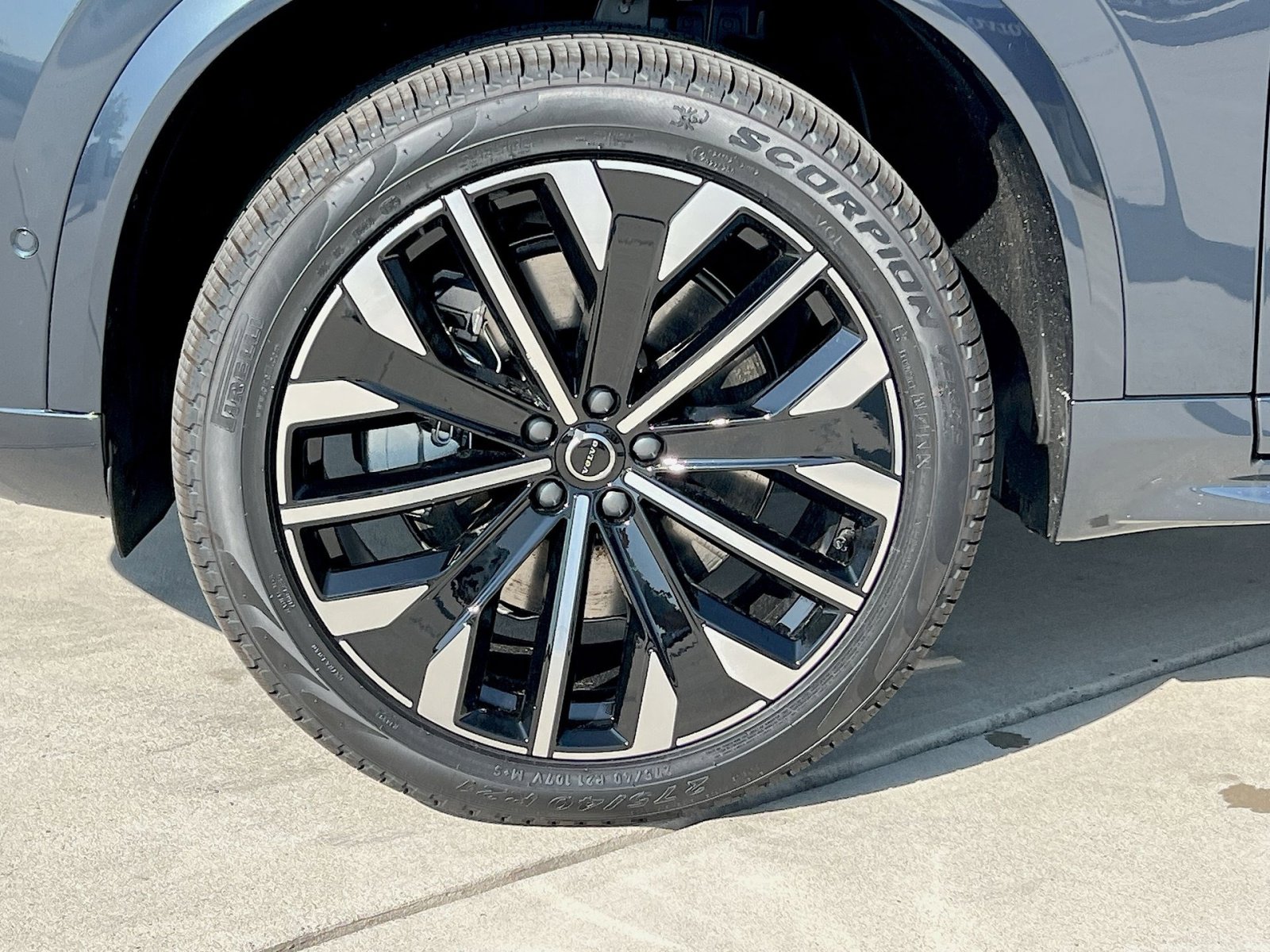 New 2026 Volvo XC90 T8 Ultra image 12
