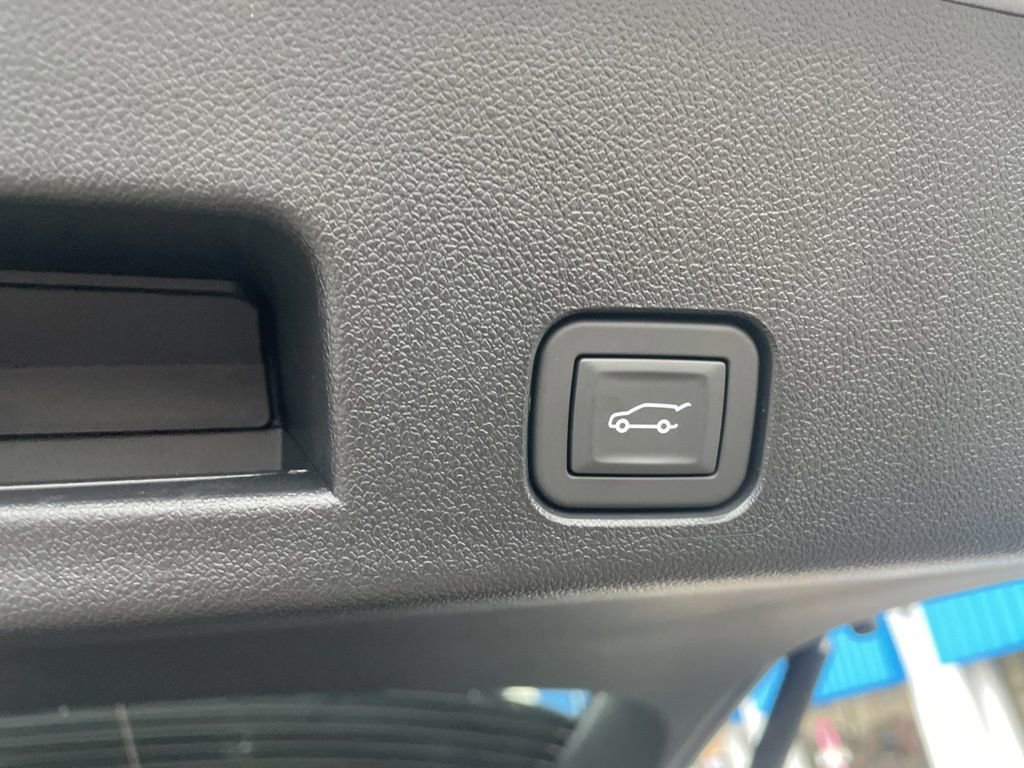 New 2026 Chevrolet Traverse LT image 26