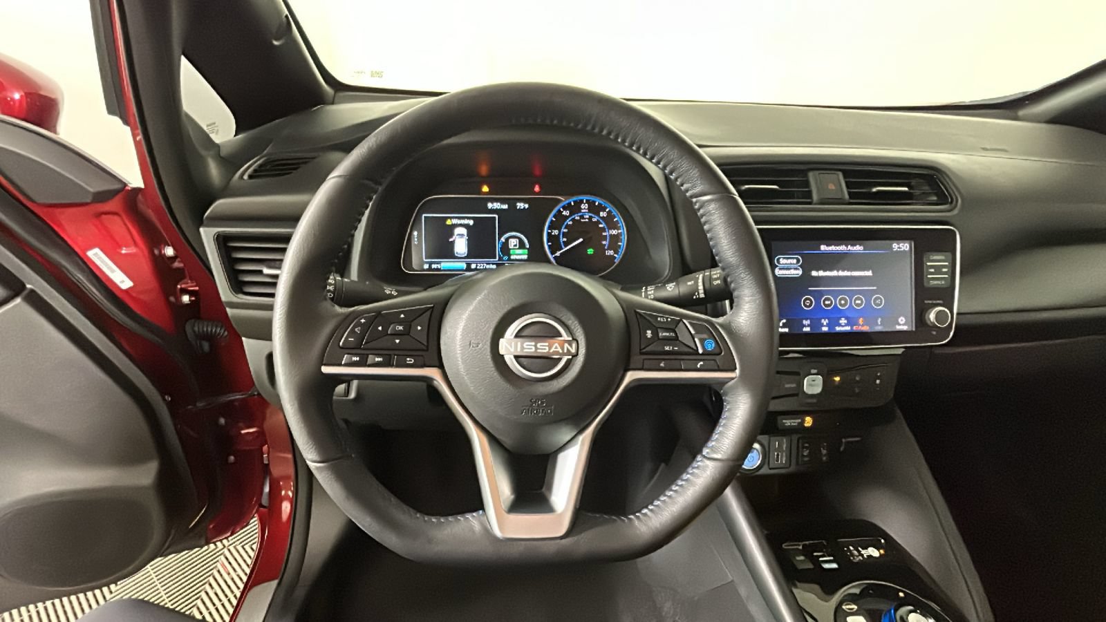 Used 2023 Nissan Leaf SV Plus FWD image 18