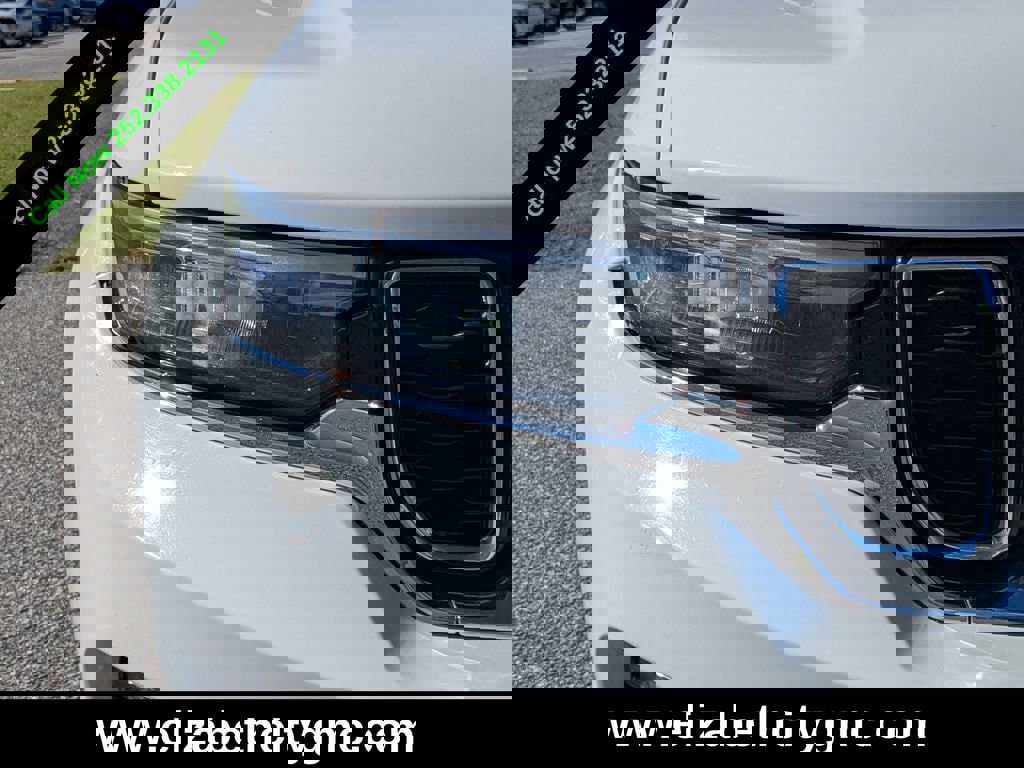 Used 2024 Jeep Grand Cherokee Limited image 10